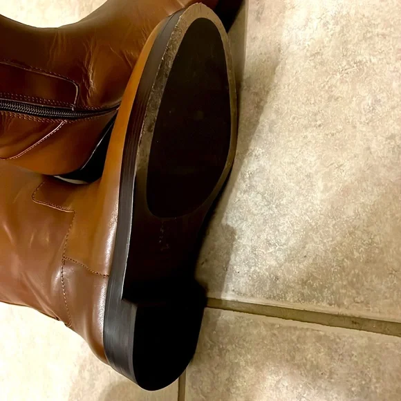 Tory Burch Brown Heeled Boots - Picture 4 of 9